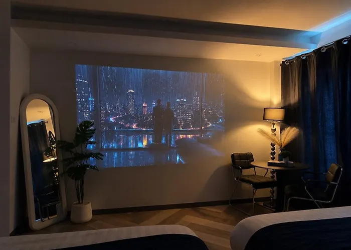 Common Living Iconsiam Апартаменты Бангкок