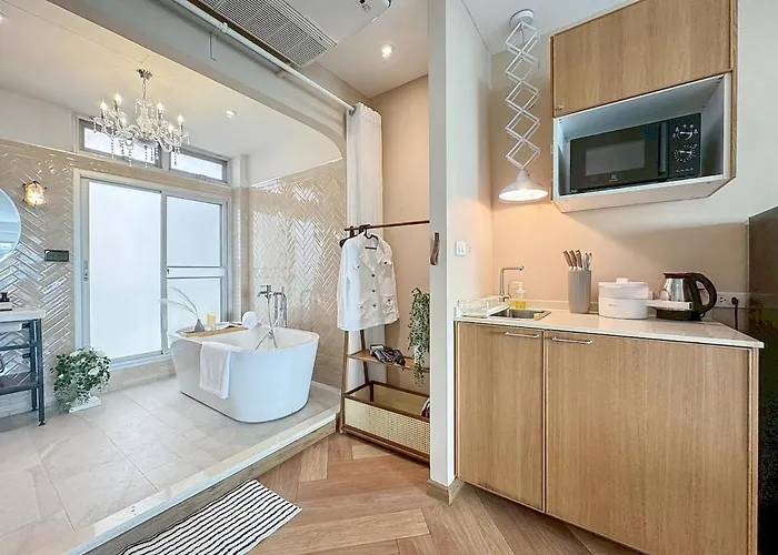 Common Living Iconsiam * Banguecoque